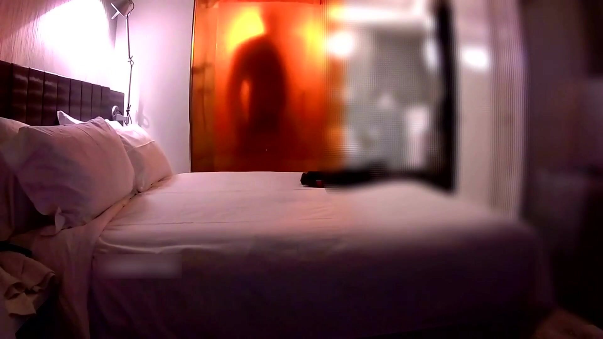 嫩乳蜂腰翹臀瑜伽老師3浴室肏到床 完整版 功夫高，說 啊你沒帶套 露臉精彩對白 鬼叫騷逼淫盪對白